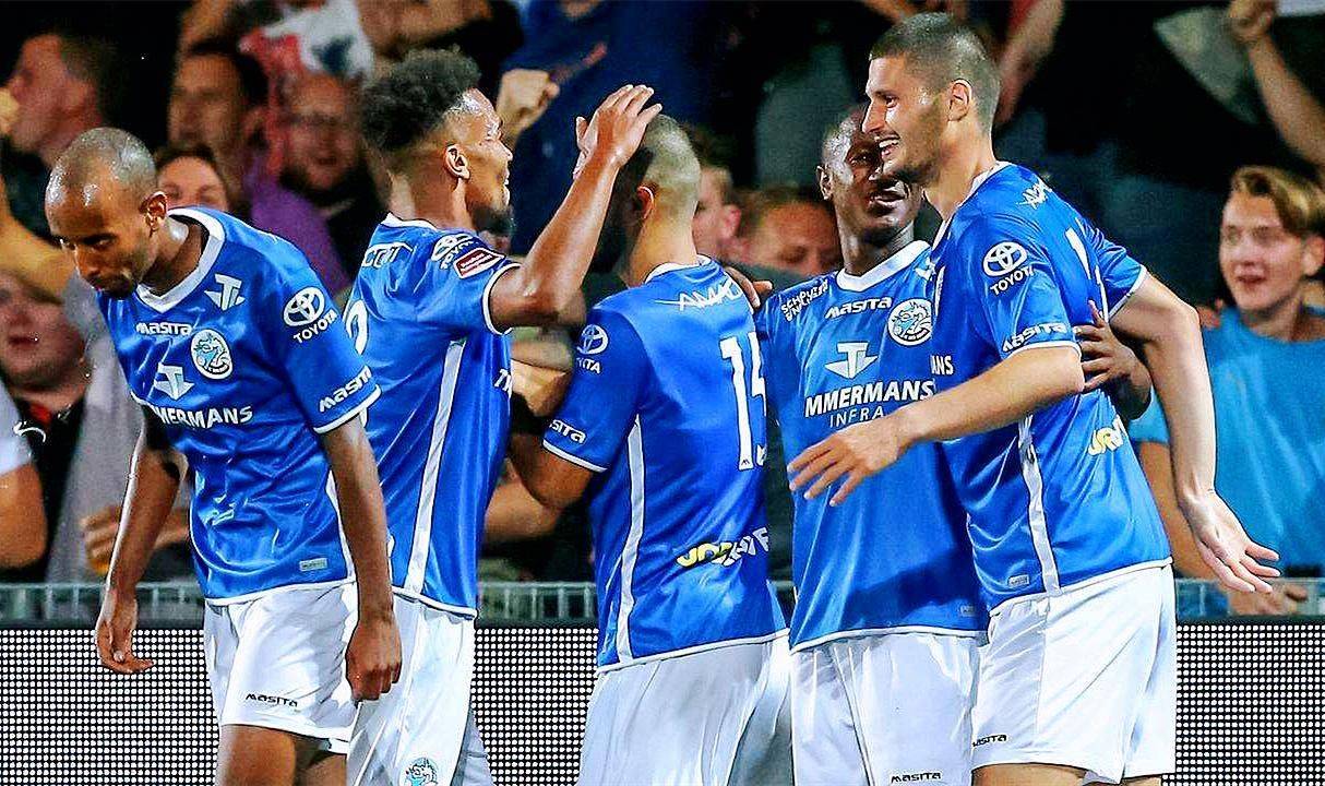 包含集结日法国杯焦点战，芝加哥公牛止住颓势，赛场秩序良好，身体对抗强度拉满的词条